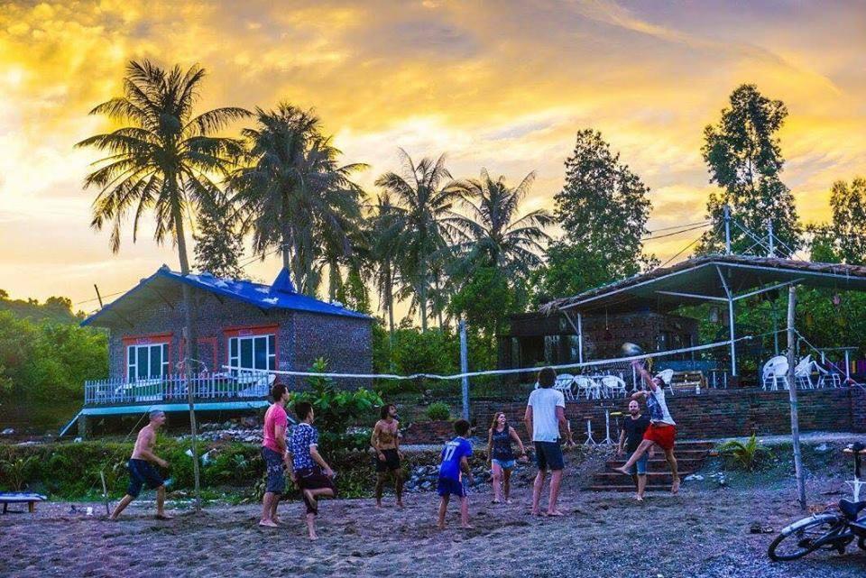 Woodstock Beach Camp Hien Hao Exteriör bild