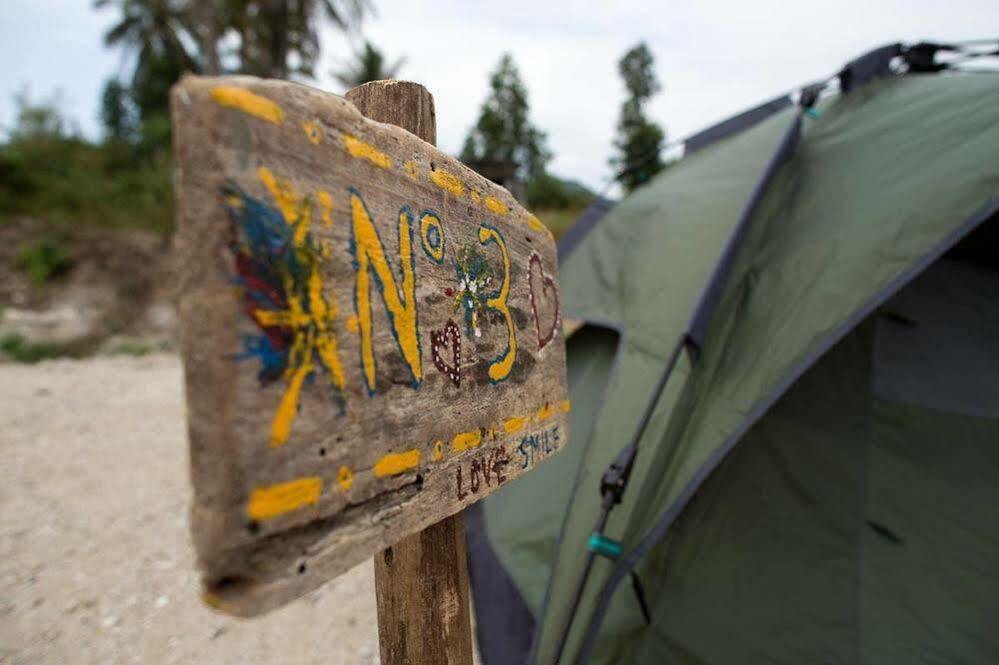 Woodstock Beach Camp Hien Hao Exteriör bild