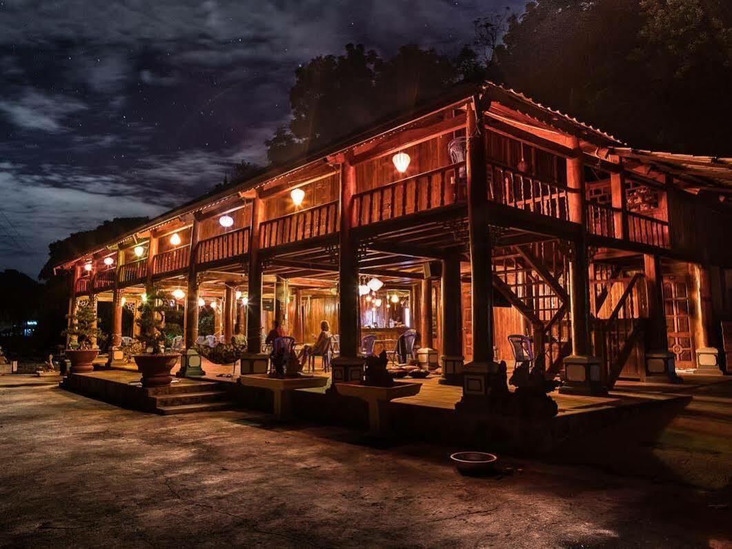 Woodstock Beach Camp Hien Hao Exteriör bild